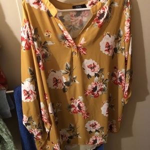 Cure Brand. Size 3x tunic. Mustard color with 3/4 sleeves and 2 buttons